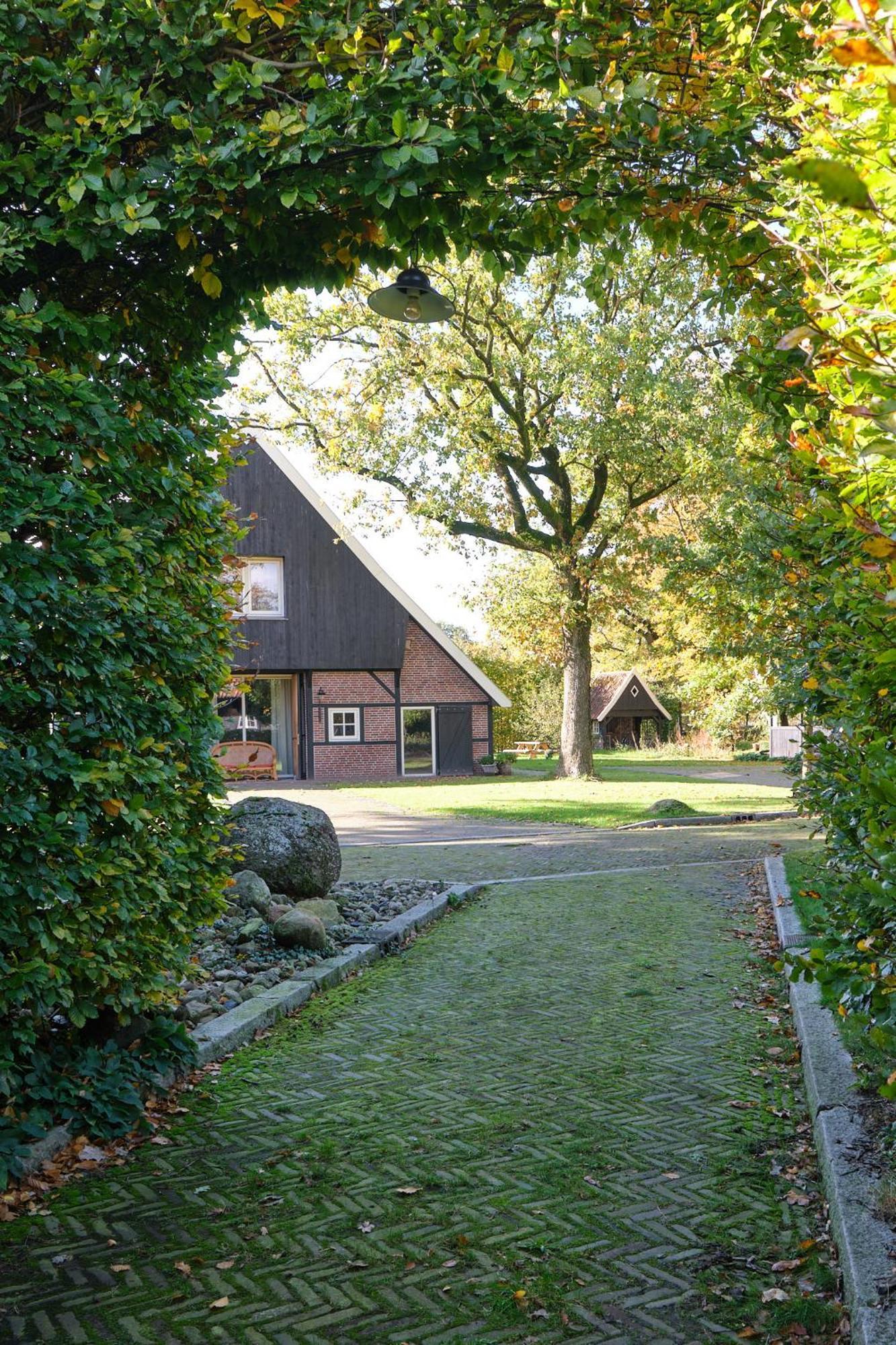 Loosan Lodges Gastenhuis Reutum 외부 사진